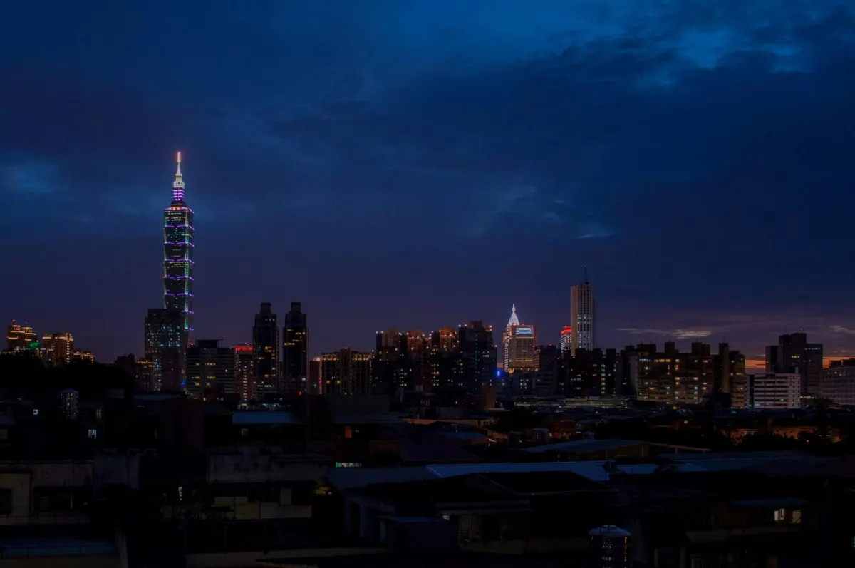 A city skyline at night